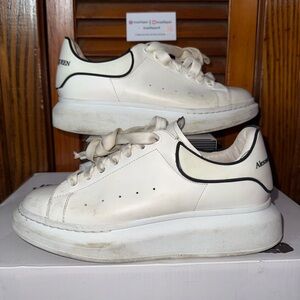 Alexander McQueen Women's Oversized Sneakers Size 39 EU/ 9 Wmns US Authentic